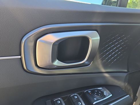 New 2026 Kia Sorento S AWD/4WD image 19