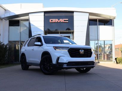 Used 2025 Honda Pilot Elite