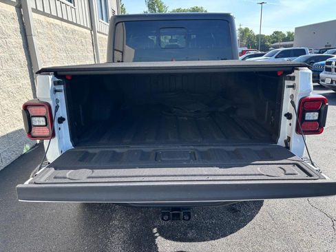 Used 2020 Jeep Gladiator Rubicon AWD/4WD image 7