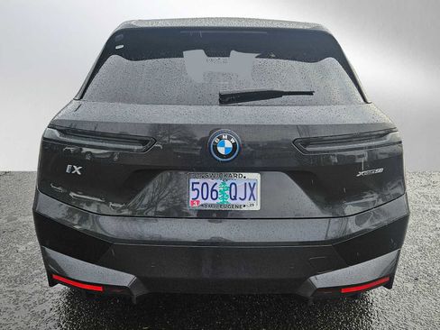 Used 2025 BMW iX xDrive50 image 4
