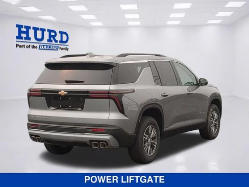 New 2026 Chevrolet Traverse LT w/ Driver Confidence Package AWD/4WD image 4