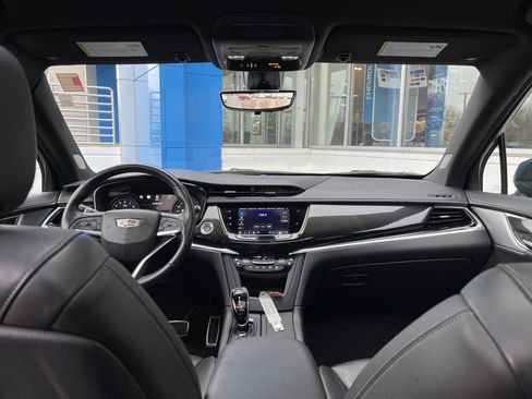 Used 2023 Cadillac XT6 Sport w/ Technology Package image 29