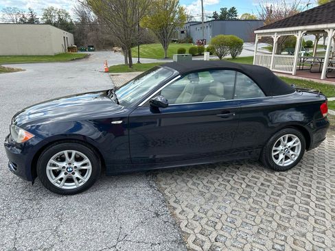 Used 2009 BMW 128i Convertible RWD image 8