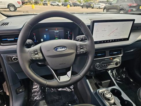 New 2025 Ford Maverick Lobo image 47
