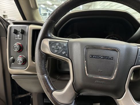 Used 2016 GMC Sierra 2500 Denali w/ Duramax Plus Package image 10