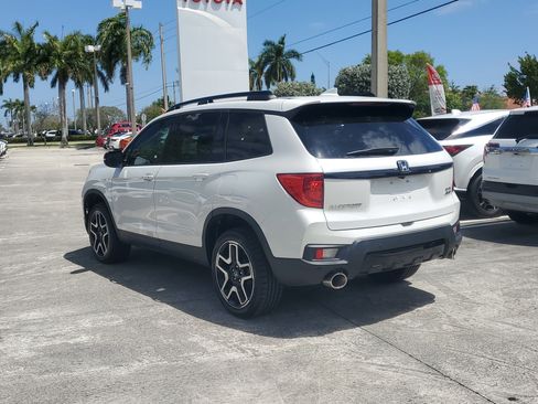 Used 2023 Honda Passport Elite image 5