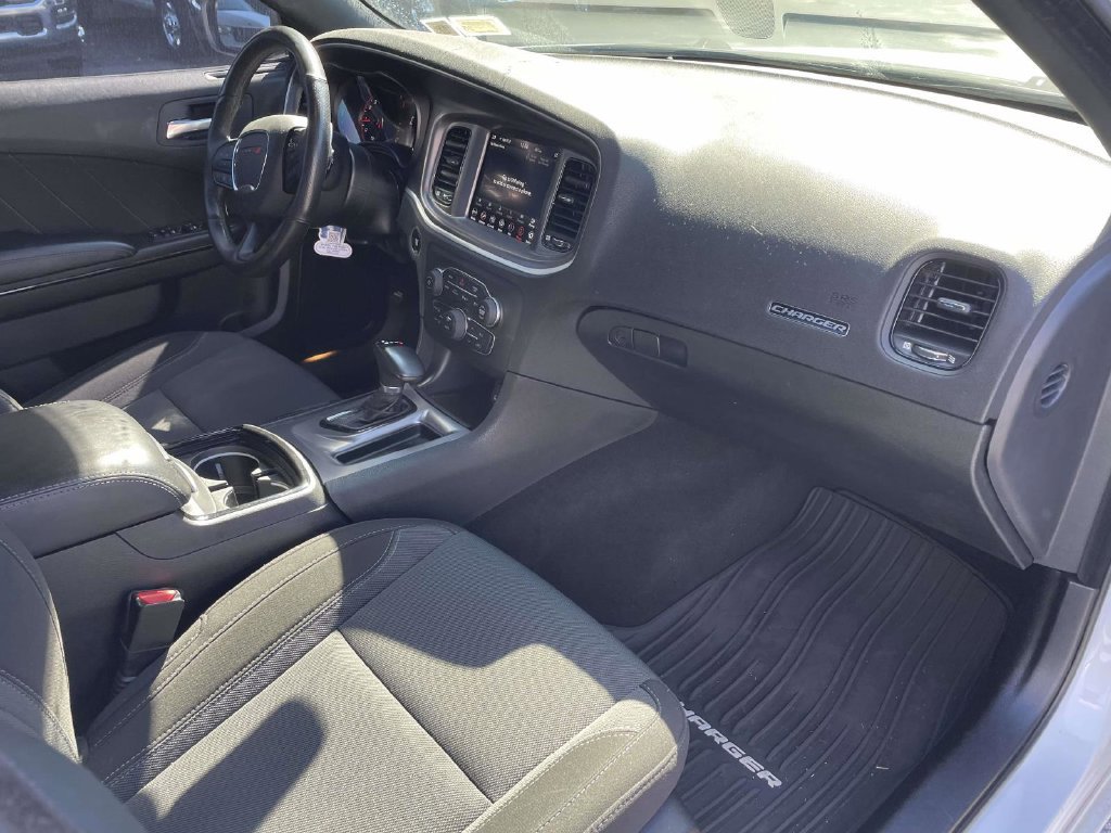 Certified 2021 Dodge Charger SXT AWD/4WD image 11