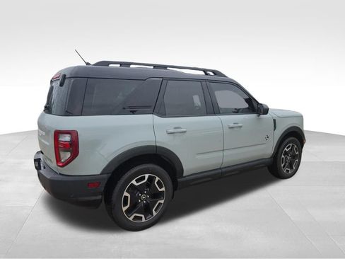 Used 2022 Ford Bronco Sport Outer Banks w/ Tech Package AWD/4WD image 10