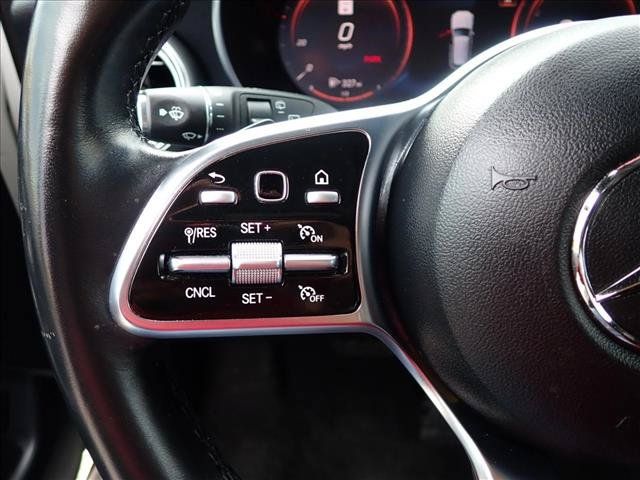 Used 2022 Mercedes-Benz GLC 300 4MATIC image 16