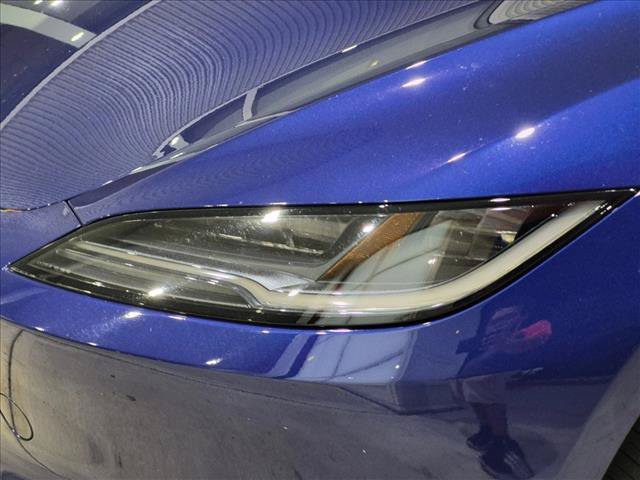 Used 2025 Tesla Model 3 Long Range RWD image 10