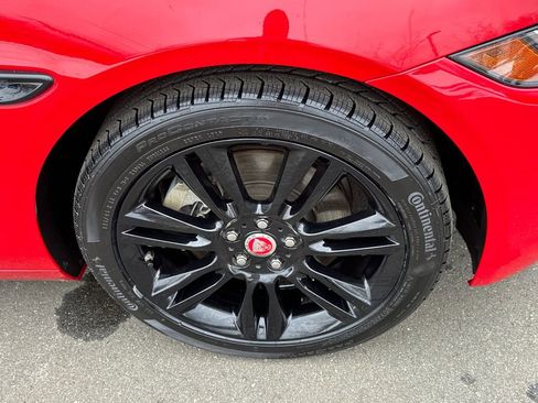 Used 2020 Jaguar XE S image 7