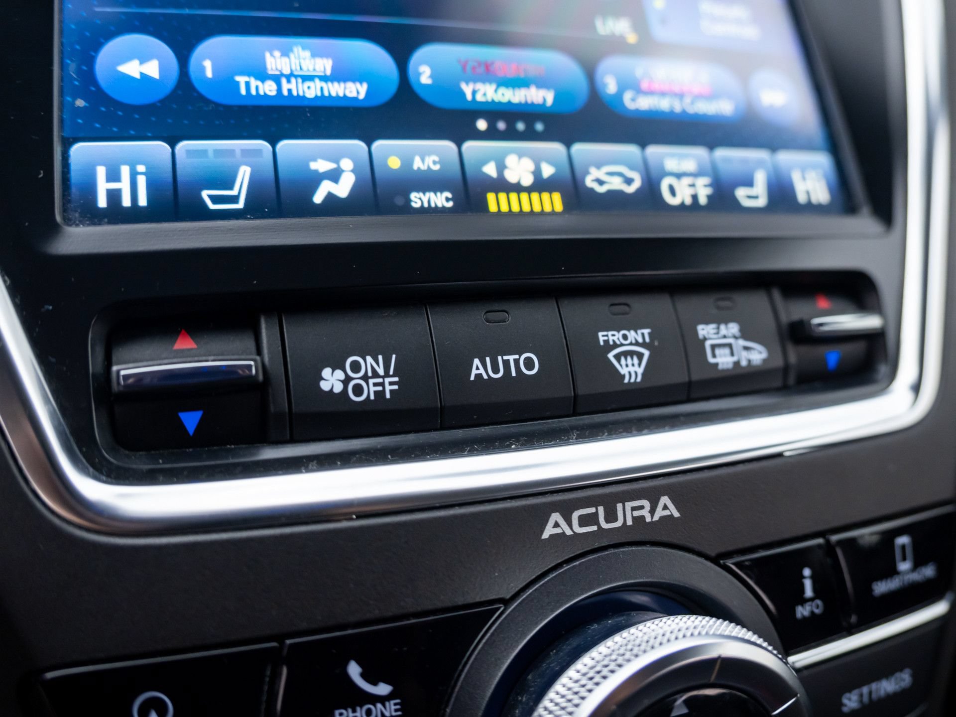 Used 2018 Acura MDX w/ Technology Package AWD/4WD image 26