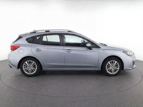 Used 2017 Subaru Impreza 2.0i Premium AWD/4WD image 8