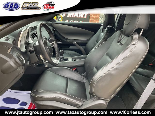Used 2011 Chevrolet Camaro SS RWD image 10