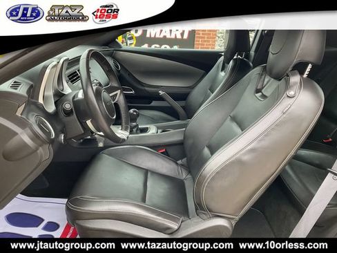 Used 2011 Chevrolet Camaro SS RWD image 10