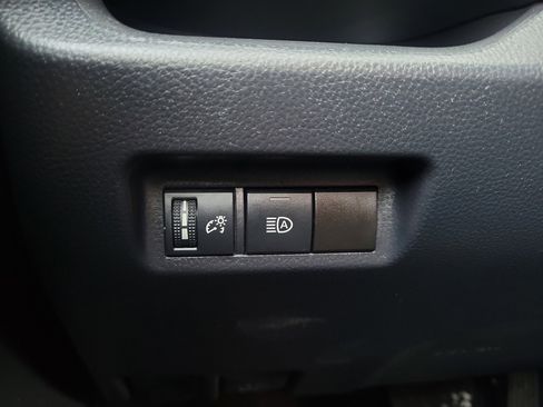 Used 2023 Toyota RAV4 XLE image 18