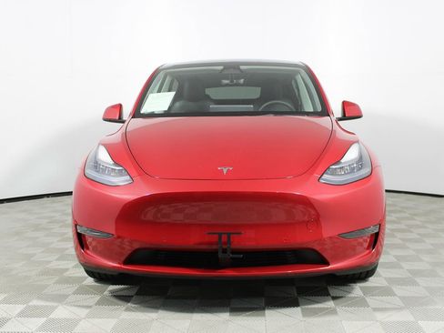 Used 2021 Tesla Model Y Long Range image 19