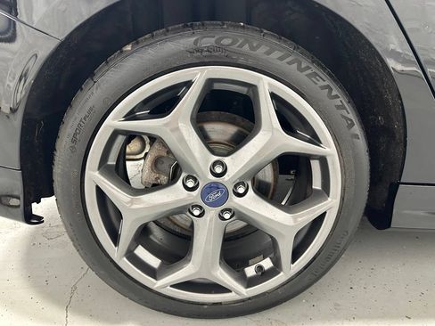 Used 2018 Ford Focus ST FWD image 58
