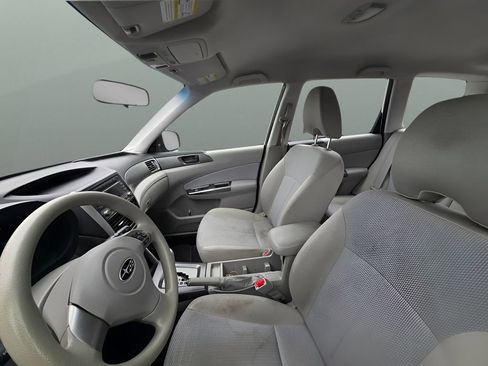 Used 2012 Subaru Forester 2.5X w/ Alloy Wheel Pkg image 10