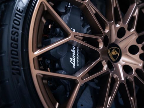 Used 2026 Lamborghini Temerario AWD/4WD image 31