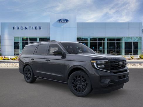 New 2026 Ford Expedition Platinum image 7