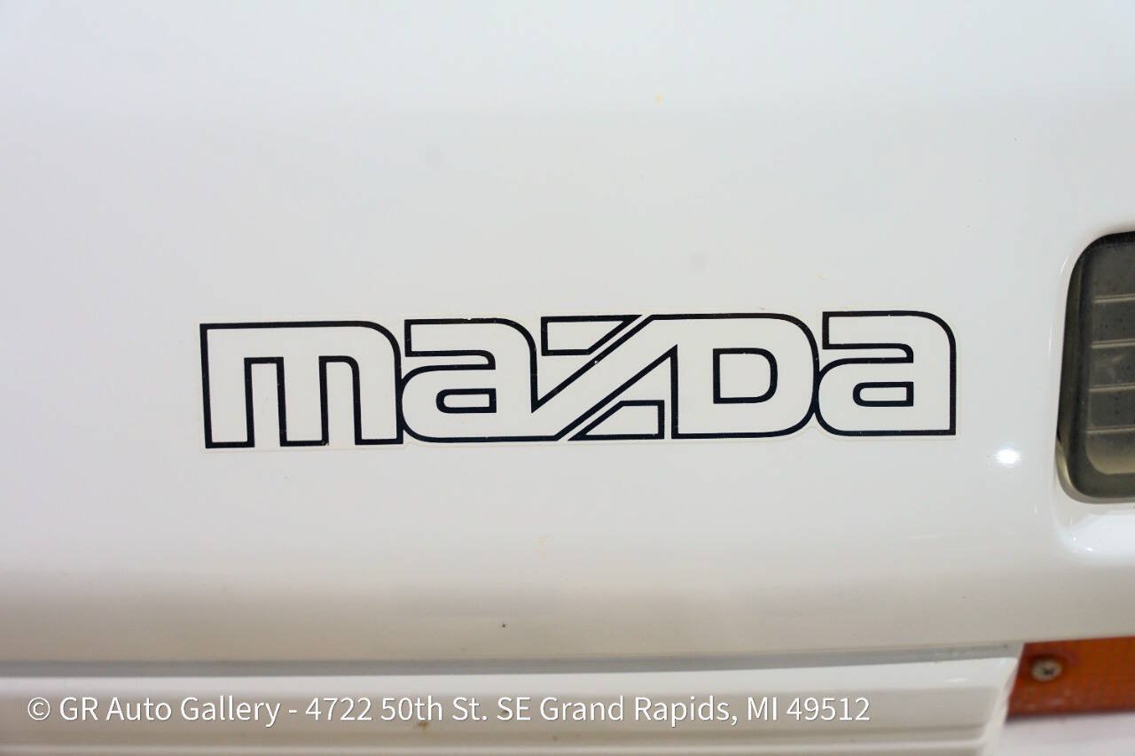 Used 1988 MAZDA RX-7 Turbo RWD image 21