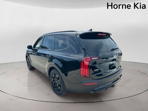 Certified 2022 Kia Telluride SX w/ SX Prestige Package AWD/4WD image 5