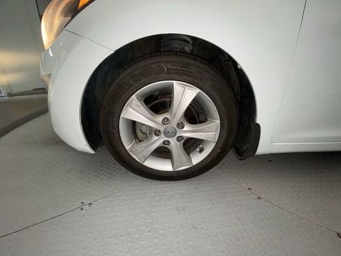 Used 2016 Hyundai Elantra Value Edition FWD image 10