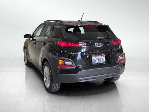 Certified 2021 Hyundai Kona SEL w/ Cargo Package image 5