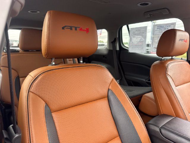 Used 2020 GMC Acadia AT4 AWD/4WD image 29