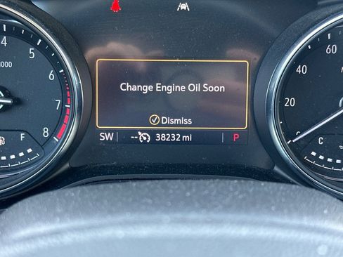 Used 2023 Buick Encore GX Preferred w/ Cold Weather Comfort Package FWD image 38
