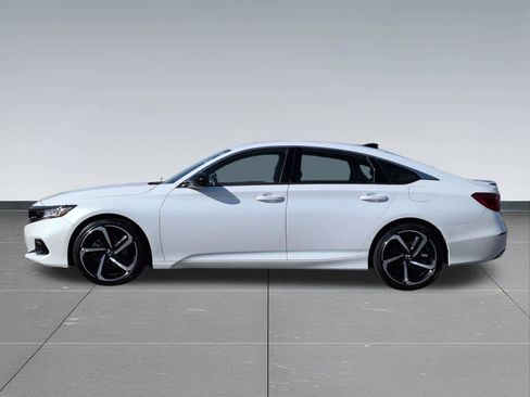 Certified 2022 Honda Accord Sport image 3