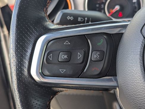 Used 2021 Jeep Gladiator Mojave w/ Cold Weather Group AWD/4WD image 18