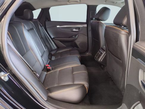 Used 2019 Chevrolet Impala Premier FWD image 27