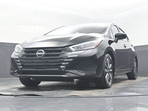 Certified 2025 Nissan Versa SV w/ Trunk Package FWD image 23