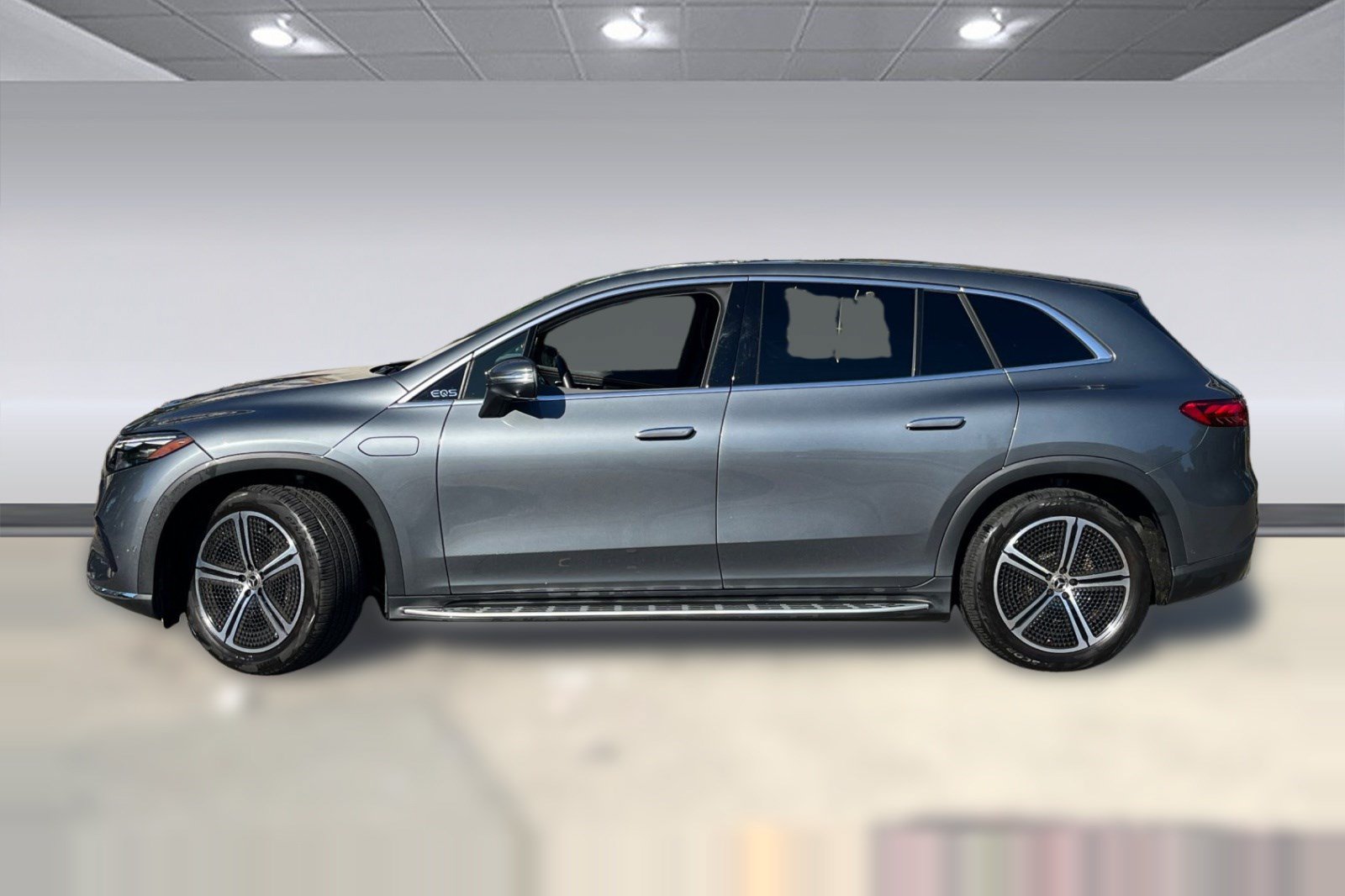 Used 2024 Mercedes-Benz EQS 450+ 4MATIC SUV image 2