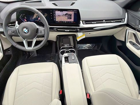 New 2026 BMW X1 xDrive28i w/ Technology Package image 15