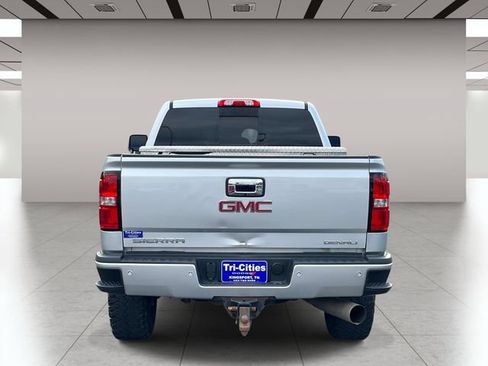 Used 2018 GMC Sierra 3500 Denali w/ Duramax Plus Package AWD/4WD image 5