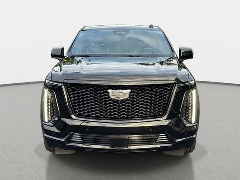 Certified 2026 Cadillac Escalade ESV Sport w/ LPO, ONYX Package AWD/4WD image 9