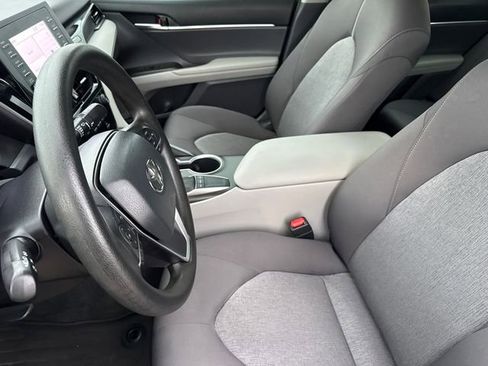 Used 2023 Toyota Camry LE FWD image 18