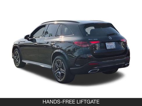 Used 2023 Mercedes-Benz GLC 300 image 7