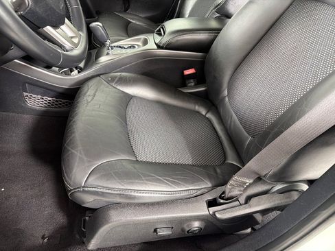 Used 2016 Dodge Journey Crossroad FWD image 9