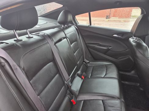 Used 2017 Chevrolet Cruze Premier FWD image 41
