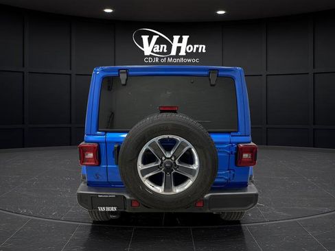 Used 2023 Jeep Wrangler Sahara w/ Safety Group image 13