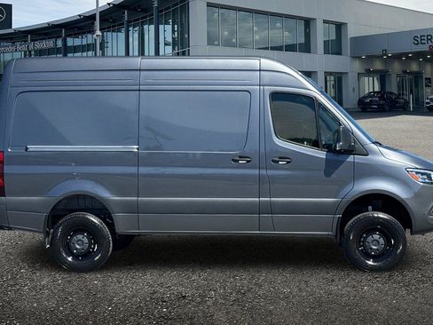 New 2026 Mercedes-Benz Sprinter 2500 image 3
