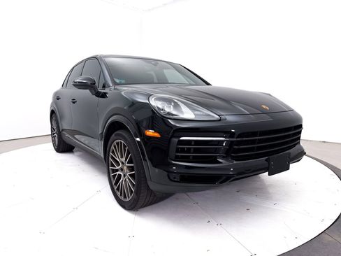Used 2023 Porsche Cayenne Platinum Edition AWD/4WD image 14