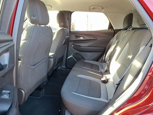 Used 2023 Chevrolet TrailBlazer LT w/ Convenience Package image 10