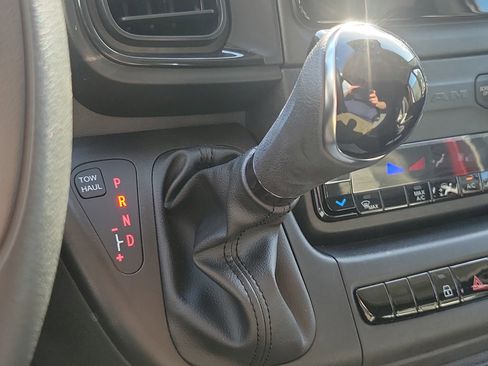 Used 2025 RAM ProMaster 3500 image 22