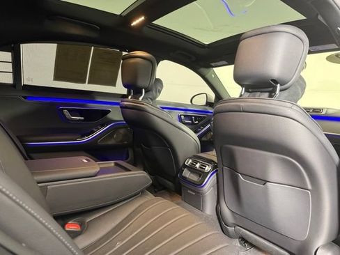 Used 2022 Mercedes-Benz S 500 4MATIC image 29