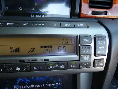 Used 2006 Lexus SC 430 Convertible RWD image 49